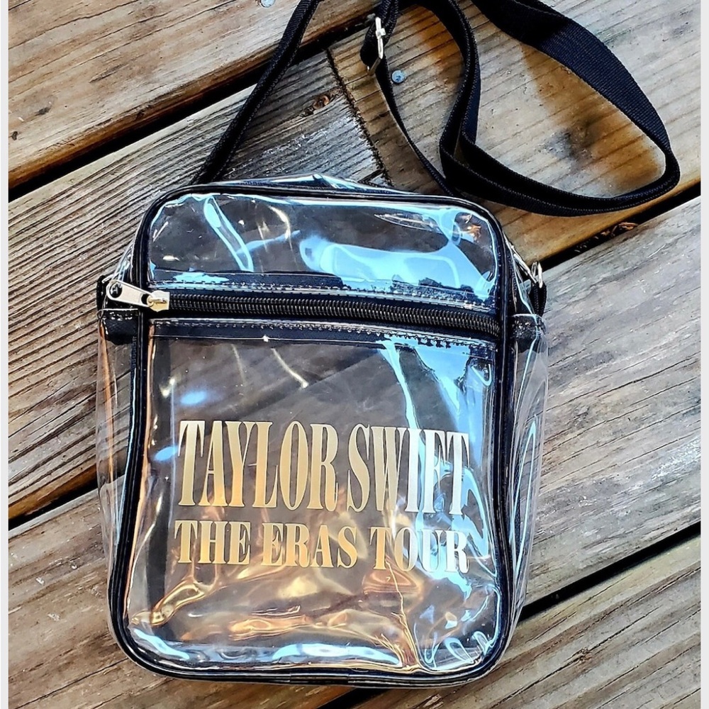 Brand new Taylor swift clear stadium approved eras tour bag w/ gold chain
